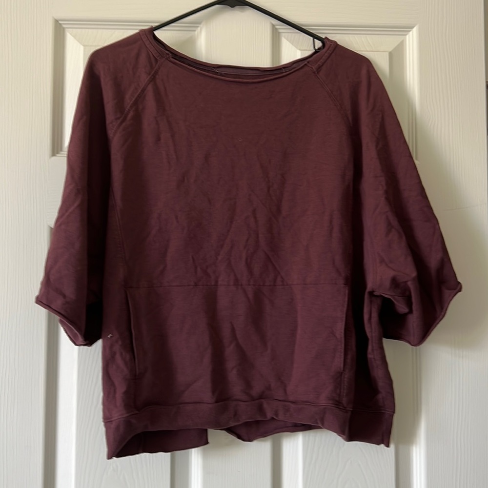 Manduka pullover sweatshirt